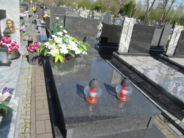 Grób Roman Kożuszek